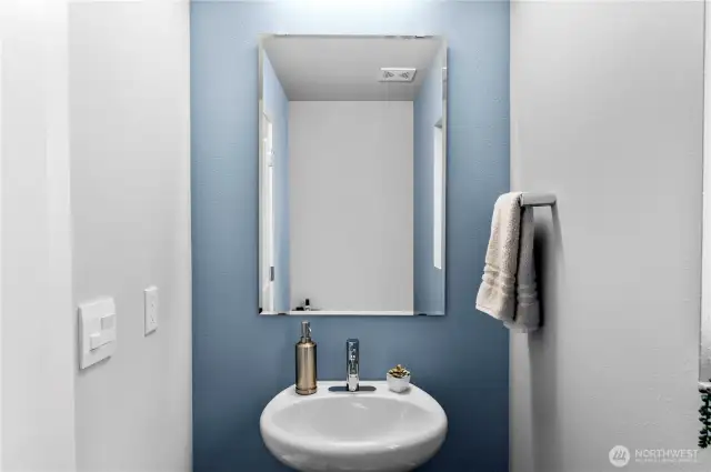 !/2 Guest Bath on Main floor