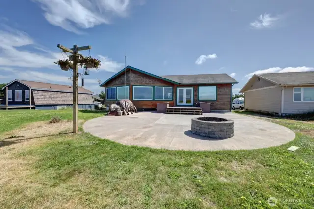 Oceanfront home with unobstructed views and access to the Pacific Ocean and Ocean Beaches. Private walking trail and expansive views.