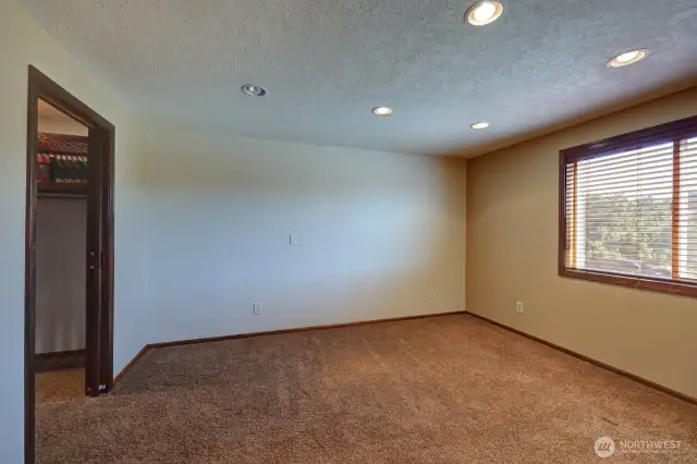 Main Floor Bedroom #2