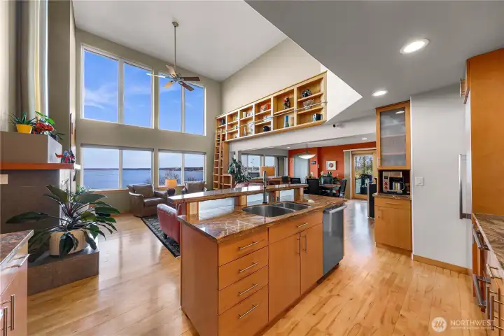 Gorgeous high end stainless steel appliances throughout kitchen.