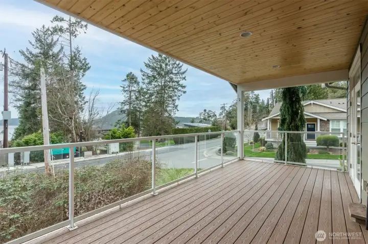 The covered deck off the great room