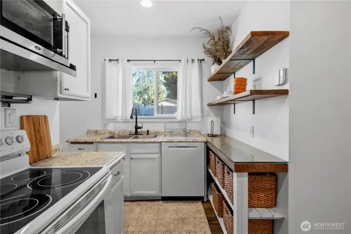 Kitchen 3 with great use of space.