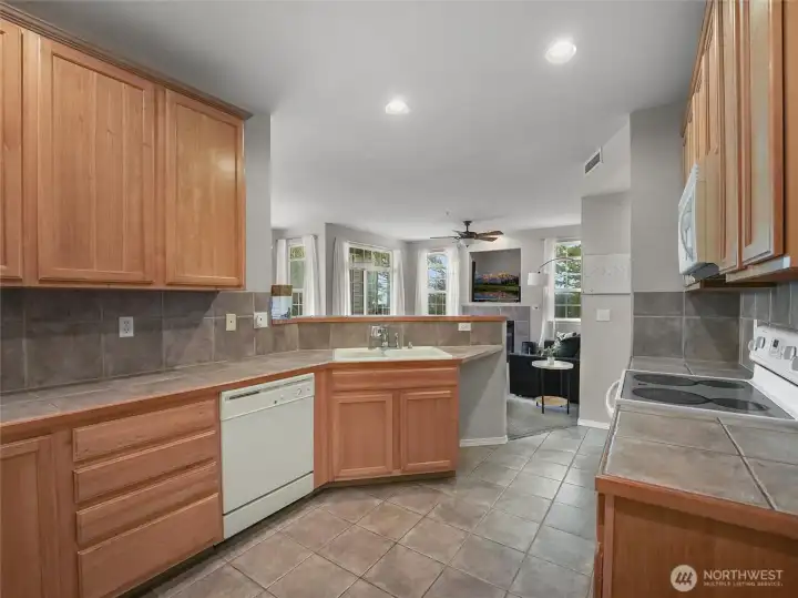 Another kitchen view, all appliances are included.