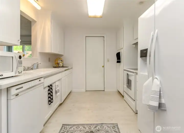 Bright open kitchen Bright open kitchen