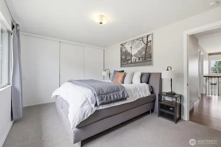 Principal bedroom.