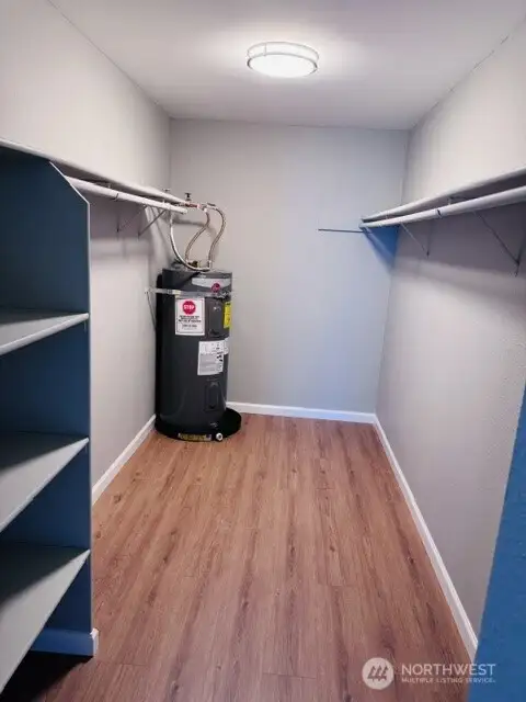 Walk In Closet