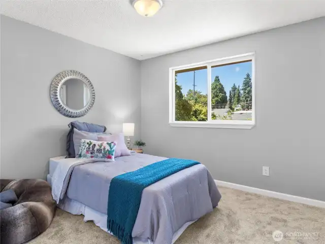 upstairs bedroom #2