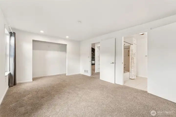 Primary bedroom 1