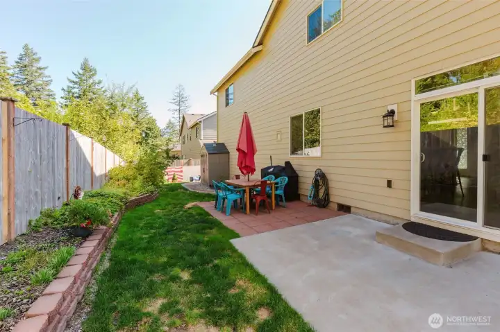 Outdoor Dining area & Patio with more garden space.