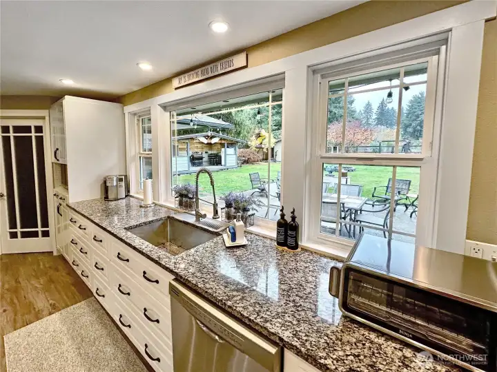Storage galore with amazing walk-in pantry.