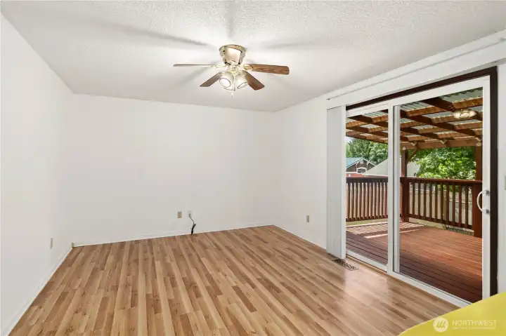 Dining room without staging