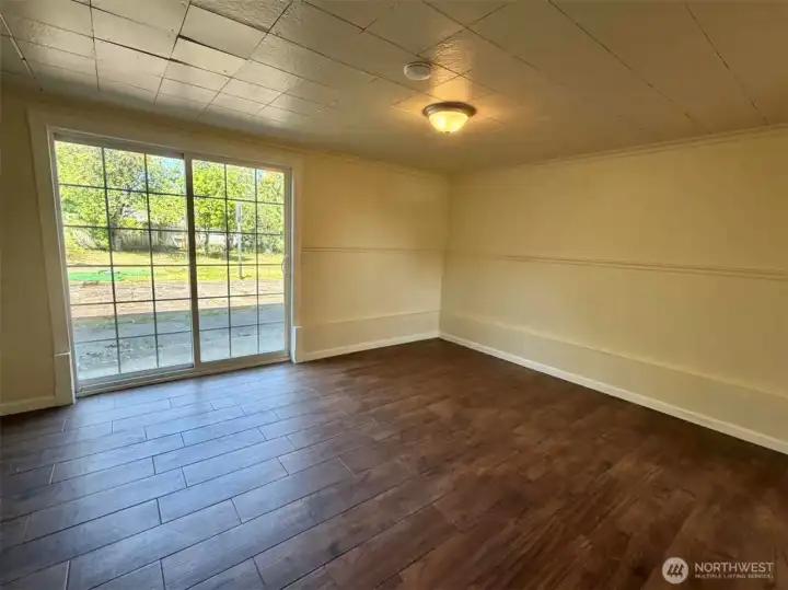Lower floor family room