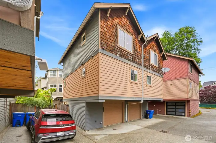 Welcome home to this charming 2 BR Craftsman townhouse