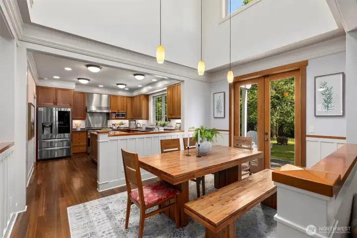 Vaulted ceilings in the dining.