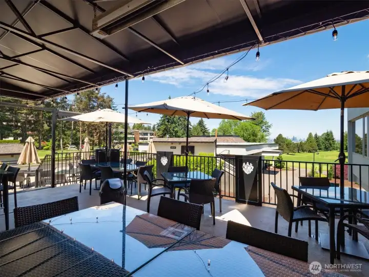 View of the Glen Acres restaurant outdoor terrace.