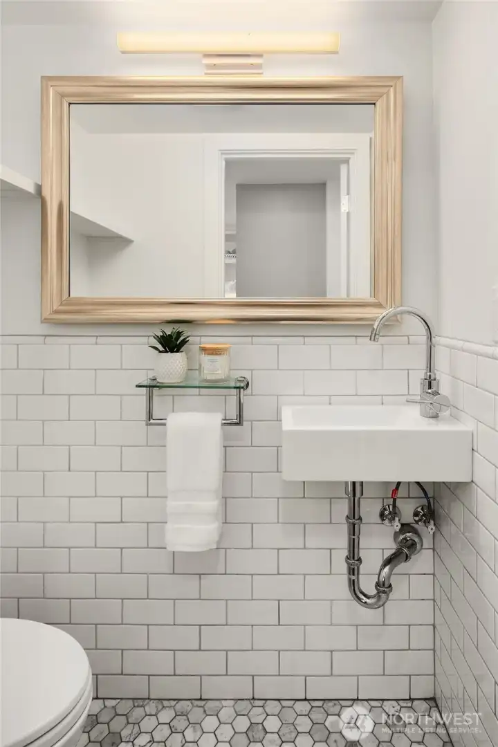 bathroom on main bathroom on main
