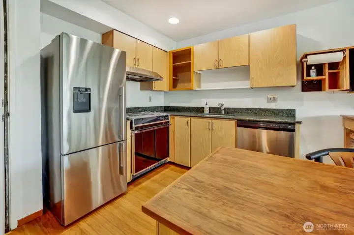Stainless appliances. Stainless appliances.