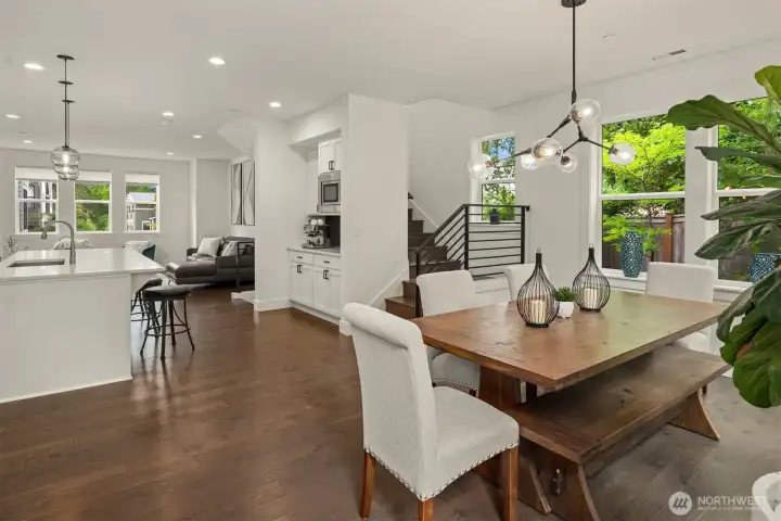 The beautiful main floor provides ample space and easy flow for all of your entertaining whether it's family holidays or weekend soccer parties. The beautiful main floor provides ample space and easy flow for all of your entertaining whether it's family holidays or weekend soccer parties.