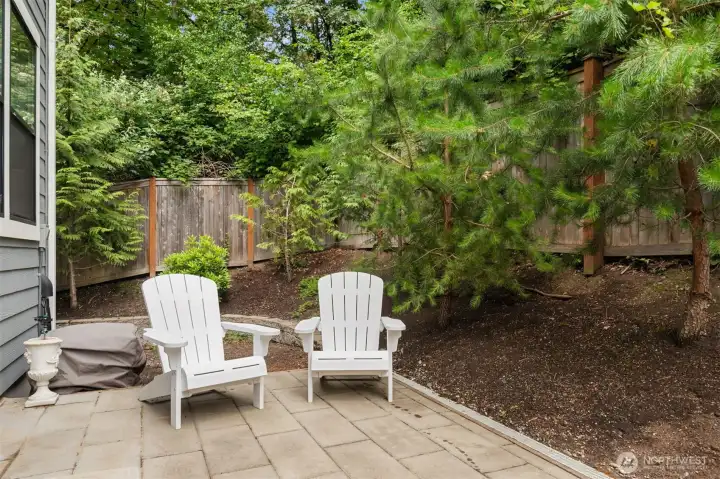 Great backyard patio perfect for your morning coffee. Great backyard patio perfect for your morning coffee.