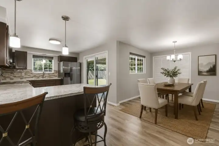 Virtually Staged Dining Area Virtually Staged Dining Area