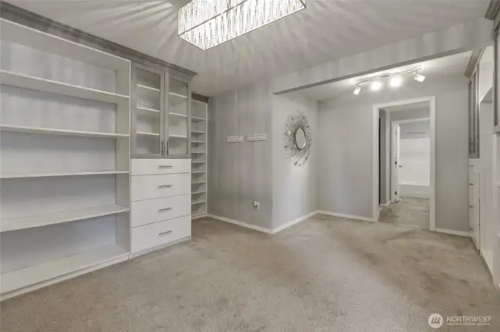 Boutique Wardrobe Suite Boutique Wardrobe Suite
