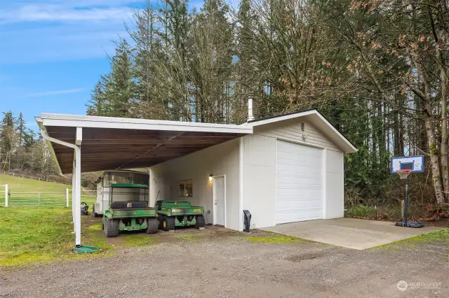 One of 3 car ports, RV shed/shop