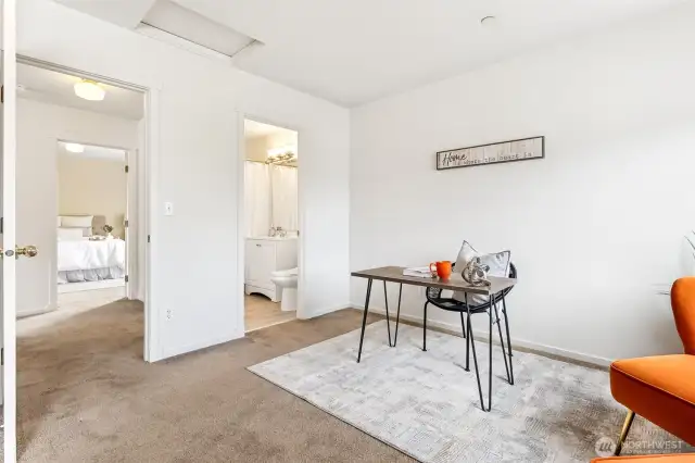 Guest bedroom with ensuite