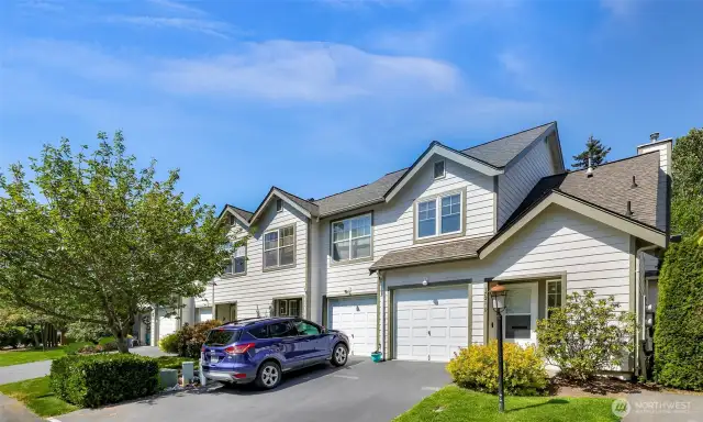 Welcome to 1701 Valhalla Lane Unit D, Bellingham, WA 98226