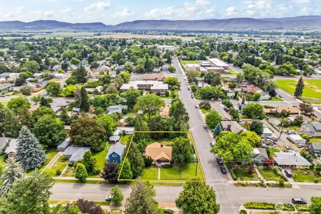Close to schools, KVH, and parks