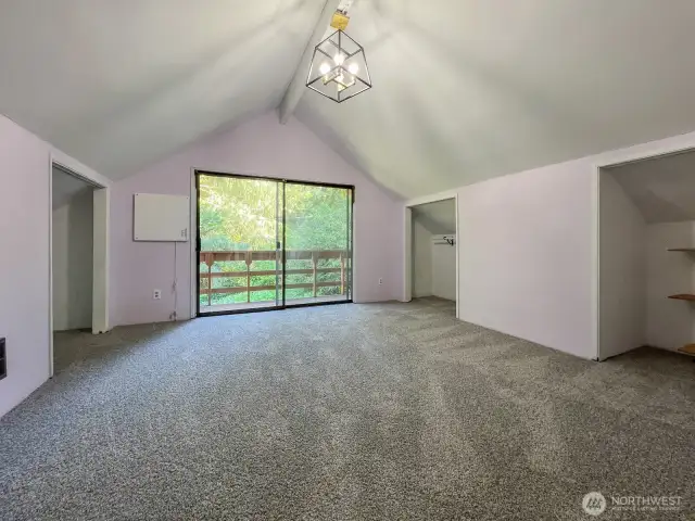 3rd Bedroom with Deck