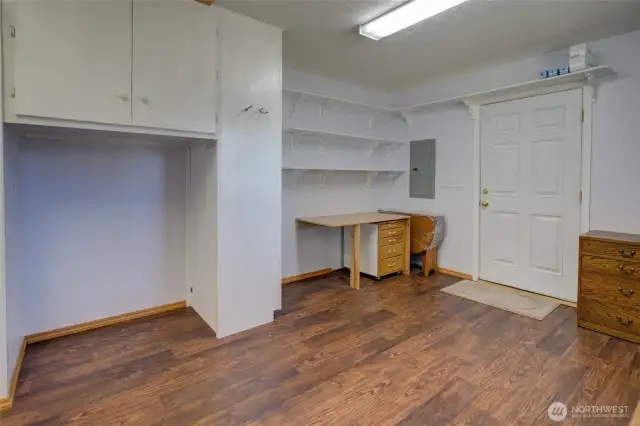 Incredibly flexible space with built in closet/cabinets.  Bedroom?  Office? Studio? Craft room?  Use your imagination and tailor it to your needs!
