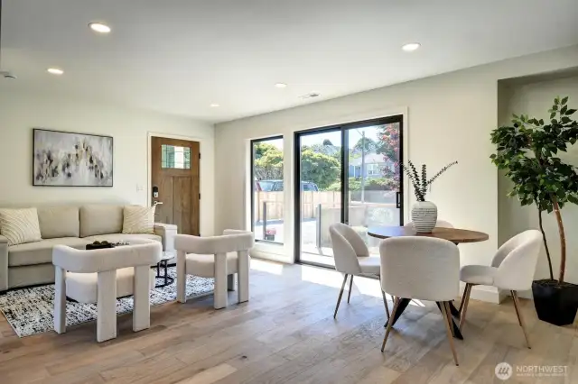 Open layout for easy living and entertaining.