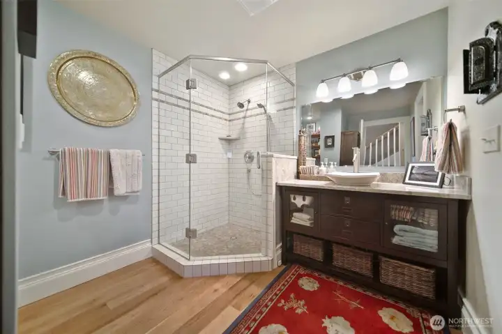 Main floor bathroom.
