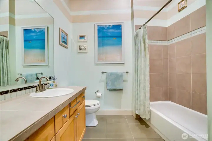 Full bathroom