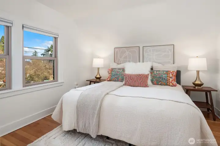 Upper level bedroom (2)