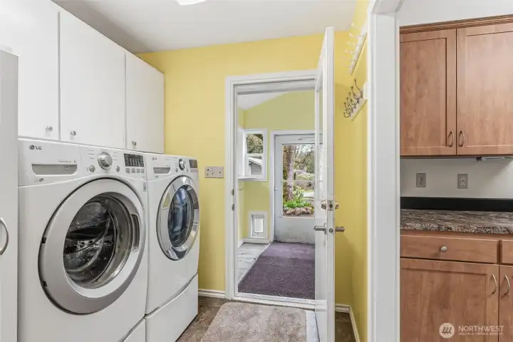 Utility Room to Mudroom