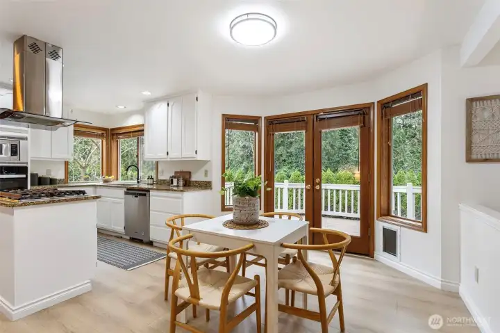 Kitchen with Eating space