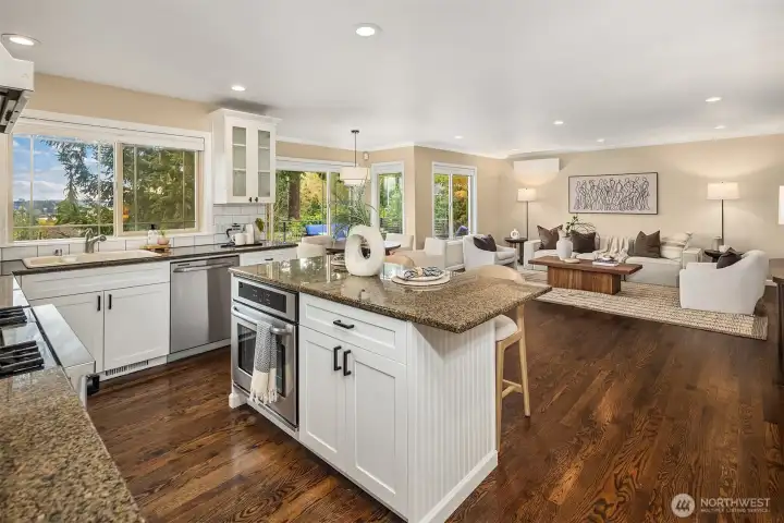 Kitchen/great room/breakfast nook