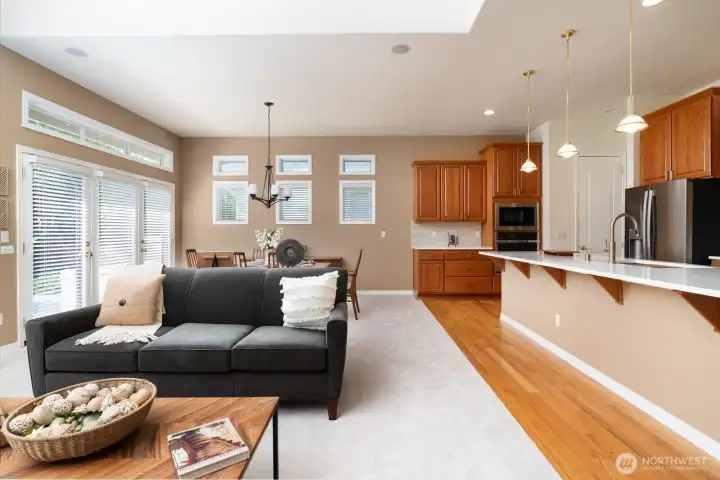 Gorgeous new plush carpeting in light neutral color.