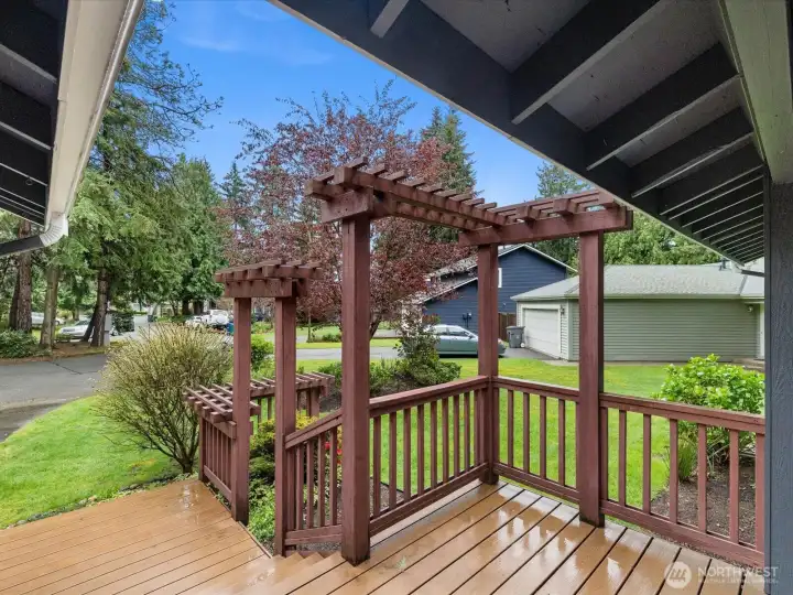 Beautiful arbors adds to the appeal when you approach the entry.