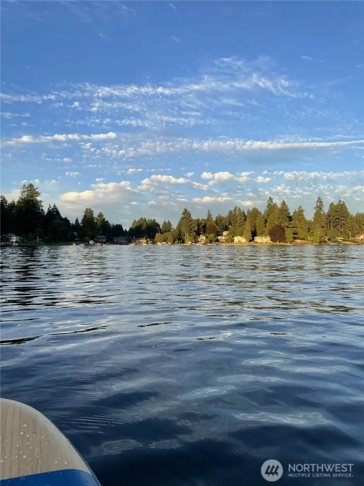 Enjoy the private lake lifestyle in the sought-after Hicks Lake Community, where endless outdoor fun awaits. Spend your days paddleboarding, kayaking, fishing, or swimming, and take advantage of the community docks, playgrounds, and scenic picnic areas. Whether you’re relaxing by the water or hosting gatherings with friends and family, this vibrant lakeside community offers the perfect setting for making lasting memories.