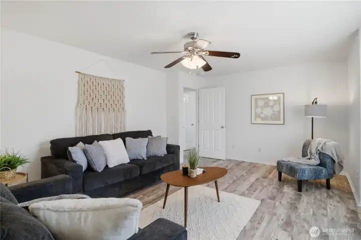 Expansive Bonus Room