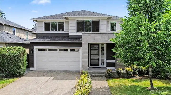 Welcome to this stunning 4-bedroom, 2.5-bath home offering 3,340 square feet of beautifully designed living space. Welcome to this stunning 4-bedroom, 2.5-bath home offering 3,340 square feet of beautifully designed living space.