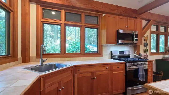 Kitchen counters Kitchen counters