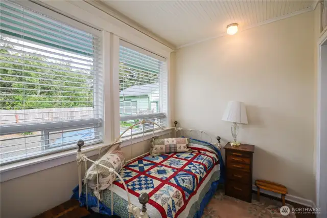 Second bedroom