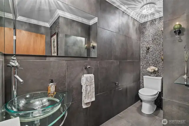 Guest Bath with Drama!
