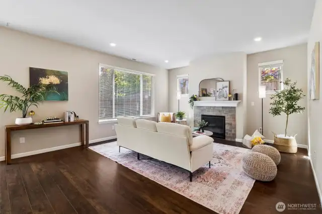 Living room (looks a bit small in this photo but is larger)