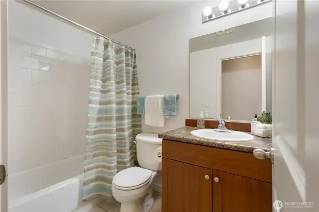 Hallway full bath