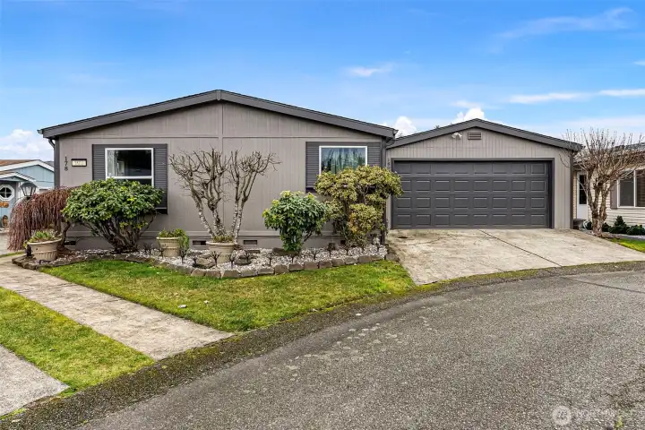 Welcome to 1802 140th St E, #178, located in a quiet corner of Brookdale Greens.  1800+ sq ft with an attached 2-car garage, making for a carefree lifestyle.