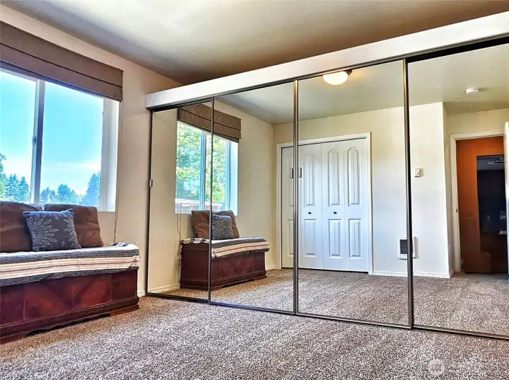 Secondary Primary closet